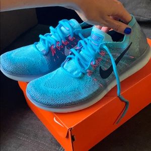 Brand New Women Nike Free RN Flyknit Blue Size 10